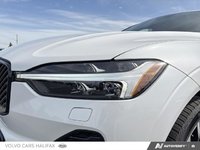 2026 Volvo XC60 Plug-In Hybrid Plus Dark Theme-7