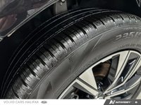 Volvo XC60 Plus Dark Theme 2025-6