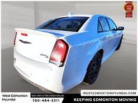 2022 Chrysler 300 S-6