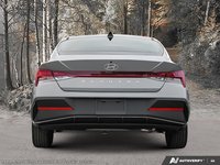 2024 Hyundai Elantra Luxury-4
