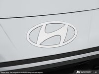 2025 Hyundai Elantra Essential-7