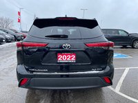 2022 Toyota Highlander XLE-2