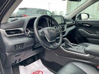 2022 Toyota Highlander XLE-6