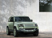 5 Land Rover and Range Rover Technologies That Make Off-Road Driving a Breeze