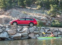 Volkswagen Alltrack Named Canadian Vehicle of the Year