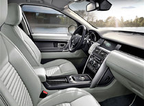 2018 DISCOVERY SPORT VS RIVALS