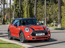 The 2019 MINI Cooper: Iconic Styling and Performance - 1