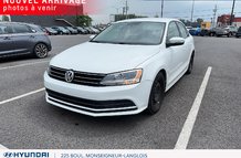 Volkswagen Jetta Sedan TRENDLINE 2016