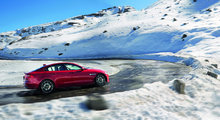 Découvrez le luxe et les performances avec une Jaguar XE d'occasion