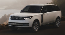 Comparing the 2024 Range Rover and BMW X7: Elevating the Standards of Luxury SUVs
