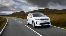 Discovery Sport's Advanced Driver Assistance Systems: Camera Technology and Collision Protection for Montreal Driving