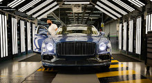 Bentley lance la production du V8 pour la Bentley Flying Spur