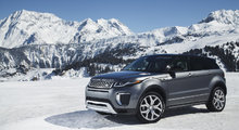 Three reasons to buy a pre-owned Range Rover Evoque as winter approaches