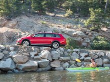 Volkswagen Alltrack Named Canadian Vehicle of the Year