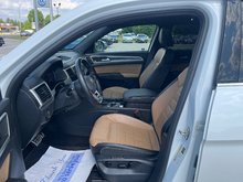 2023 Volkswagen Atlas Cross Sport Execline 3.6L 8sp at w/Tip 4MOTION
