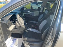 2023 Volkswagen Taos Highline 1.5T 7sp at DSG w/ Tip 4M