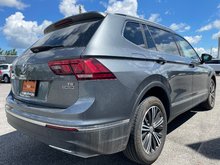 2018 Volkswagen Tiguan Highline 2.0T 8sp at w/Tip 4M 3rd Row Seating