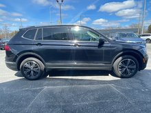 2018 Volkswagen Tiguan Highline Features , features, features!!!