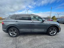2019 Volkswagen Tiguan Highline 2.0T 8sp at w/Tip 4M R-Line
