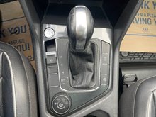 2019 Volkswagen Tiguan Highline 2.0T 8sp at w/Tip 4M R-Line