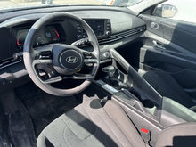 Hyundai Elantra ESSENTIAL CARPLAY CAMÉRA SIEGES CHAUFF BLUETOOTH 2024