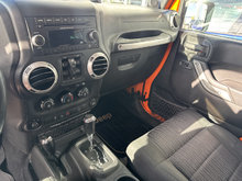 2012 Jeep WRANGLER UNLIMITED JEEP UNLIMITED SAHARA AUTOMATIQUE 4X4 4PORTES