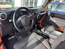 2012 Jeep WRANGLER UNLIMITED JEEP UNLIMITED SAHARA AUTOMATIQUE 4X4 4PORTES