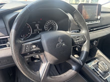 Mitsubishi Outlander ES 7 PASSAGERS CARPLAY SIÈGES CHAUFFANTS CAMÉRA 2022