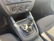 Volkswagen JETTA Trendline manuelle caméra bancs chauffant 2016