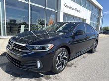Volkswagen Jetta HIGHLINE BAS KILO CUIR TOIT PANO CARPLAY CAMÉRA 2022