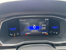 Volkswagen JETTA TRENDLINE MANUELLE CARPLAY CAMÉRA SIEGES CHAUFF 2023