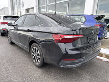 Volkswagen JETTA TRENDLINE MANUELLE CARPLAY CAMÉRA SIEGES CHAUFF 2023