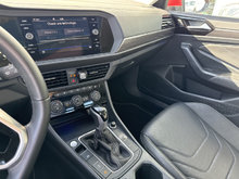 Volkswagen Jetta HIGHLINE CUIR TOIT PANO BEATS AUDIO CARPLAY 2024