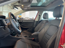 Volkswagen Jetta HIGHLINE CUIR TOIT PANO BEATS AUDIO CAMÉRA CARPLAY 2024