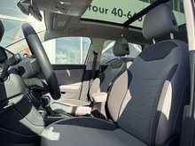 Volkswagen TAOS COMFORTLINE CUIR TOIT PANO CARPLAY CAMÉRA 2024