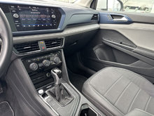 Volkswagen Taos COMFORTLINE CUIR TOIT PANO CARPLAY CAMÉRA 2024