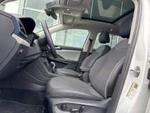 Volkswagen Taos COMFORTLINE CUIR TOIT PANO CARPLAY CAMÉRA 2024