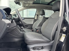 Volkswagen Taos COMFORTLINE CUIR TOIT PANO CARPLAY CAMÉRA 2024