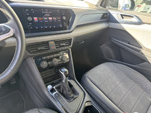 Volkswagen TAOS COMFORTLINE CUIR TOIT PANO CARPLAY CAMÉRA 2024