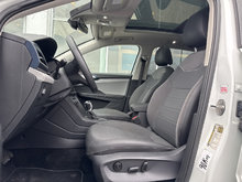 Volkswagen TAOS COMFORTLINE CUIR TOIT PANO CARPLAY CAMÉRA 2024