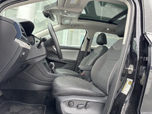 Volkswagen TAOS COMFORTLINE CUIR TOIT PANO CARPLAY CAMÉRA 2024