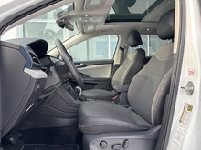 Volkswagen TAOS COMFORTLINE CUIR TOIT PANO CARPLAY CAMÉRA 2024