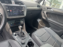 Volkswagen Tiguan HIGHLINE RLINE 4MOTION CUIR TOIT PANO CARPLAY 2023