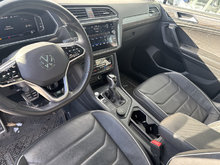 Volkswagen Tiguan HIGHLINE RLINE 4MOTION CUIR TOIT PANO CARPLAY 2023