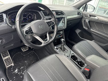 Volkswagen TIGUAN COMFORTLINE RLINE 4MOTION CUIR TOIT PANO CARPLAY 2023