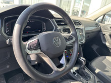 Volkswagen TIGUAN COMFORTLINE 4MOTION TOIT PANO CUIR CARPLAY 2023