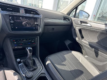Volkswagen TIGUAN COMFORTLINE 4MOTION TOIT PANO CUIR CARPLAY 2023