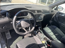 Volkswagen Tiguan HIGHLINE R-LINE 4MOTION CUIR TOIT PANO CARPLAY 2024