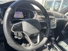 Volkswagen Tiguan HIGHLINE R-LINE 4MOTION CUIR TOIT PANO CARPLAY 2024