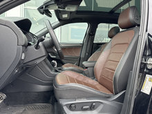 Volkswagen TIGUAN HIGHLINE R-LINE 4MOTION CUIR TOIT PANO CARPLAY 2024